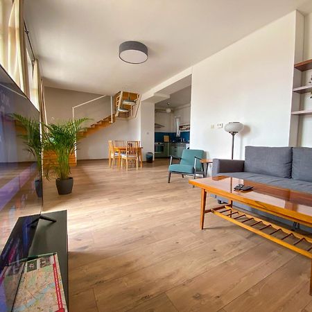 Spacious 2 Story Loft W Balcony Near Opera, Andrassy Budapest Kültér fotó