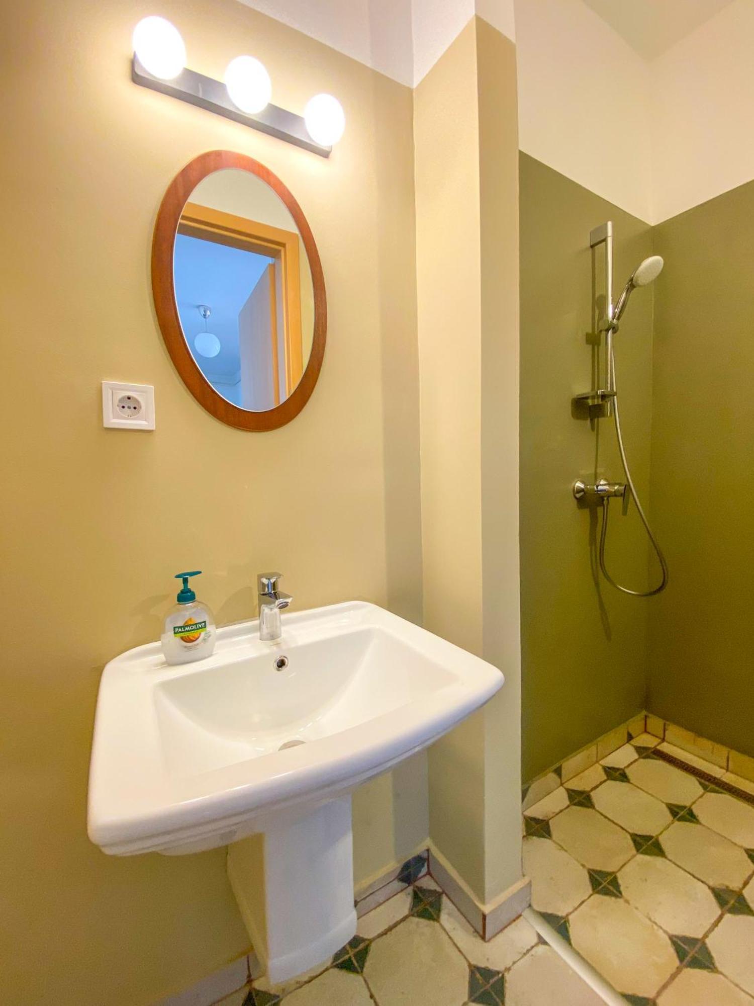 Spacious 2 Story Loft W Balcony Near Opera, Andrassy Budapest Kültér fotó