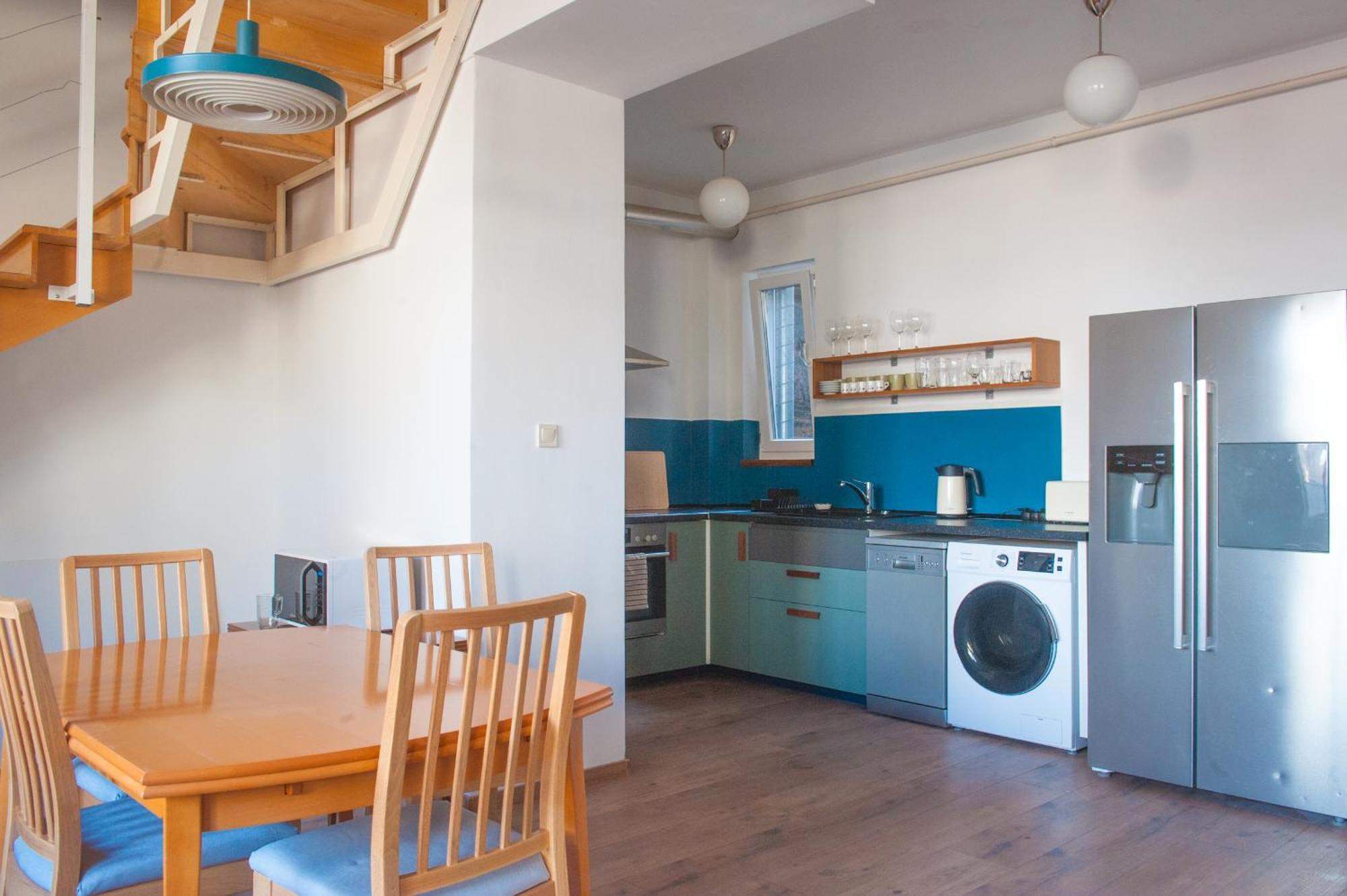 Spacious 2 Story Loft W Balcony Near Opera, Andrassy Budapest Kültér fotó