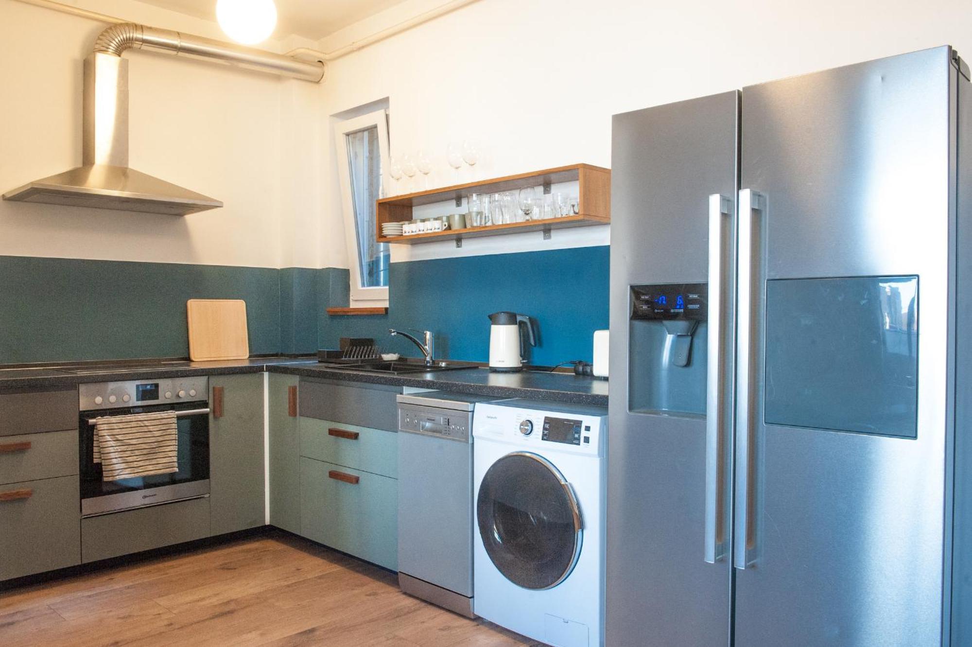 Spacious 2 Story Loft W Balcony Near Opera, Andrassy Budapest Kültér fotó
